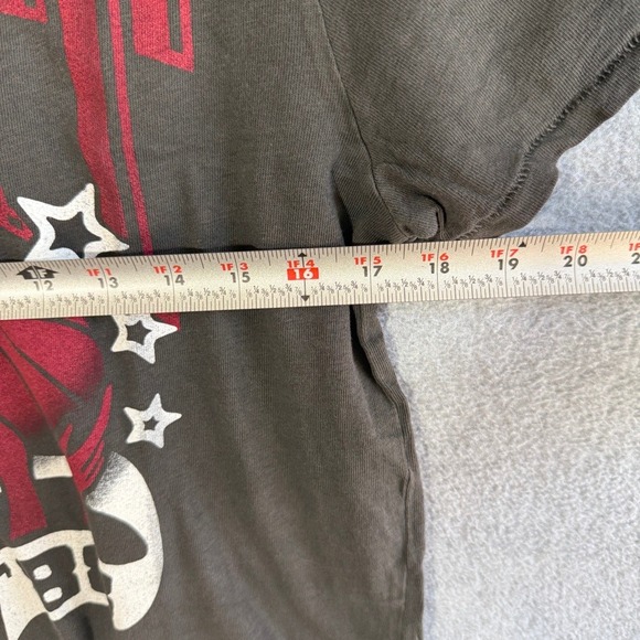 Junk Food Clothing womens Miami Heat Est 88 Graphic T-Shirt Charcoal Gray Small - Picture 8 of 10